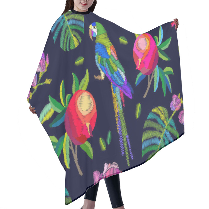 Personality  Hot Tropical Summer. Hair Cutting Cape