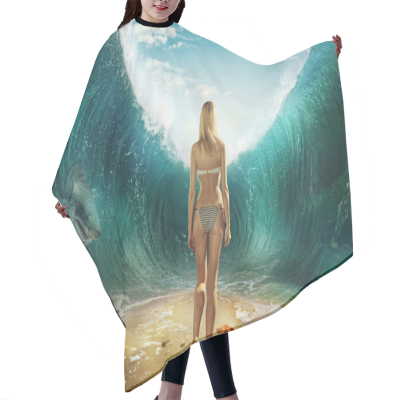 Personality  Girl In The Waves Hair Cutting Cape