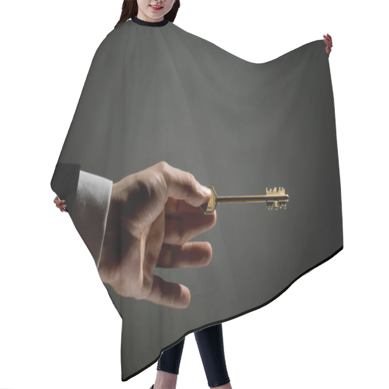 Personality  Gold Key Hair Cutting Cape