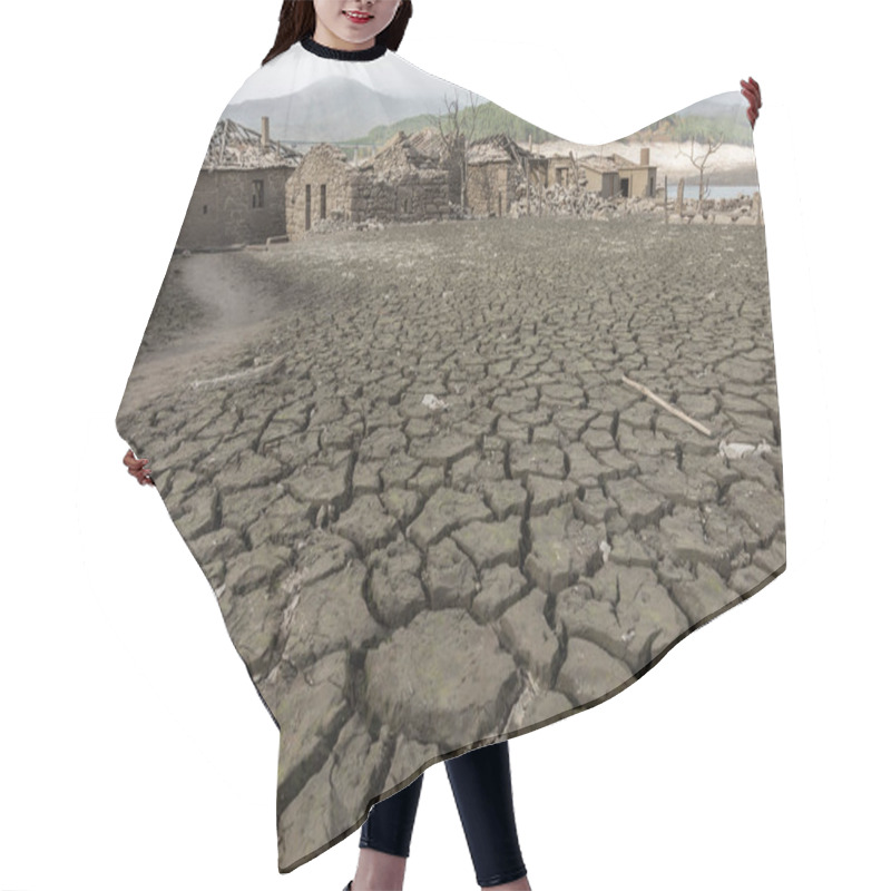 Personality  Dry Soil Of Abandoned Old Village Of Aceredo, Galicia, Spain. Submerged Since The Construction Of The Alto Lindoso Dam In 1992, Emerged Due To The Current Drought In This Region Hair Cutting Cape