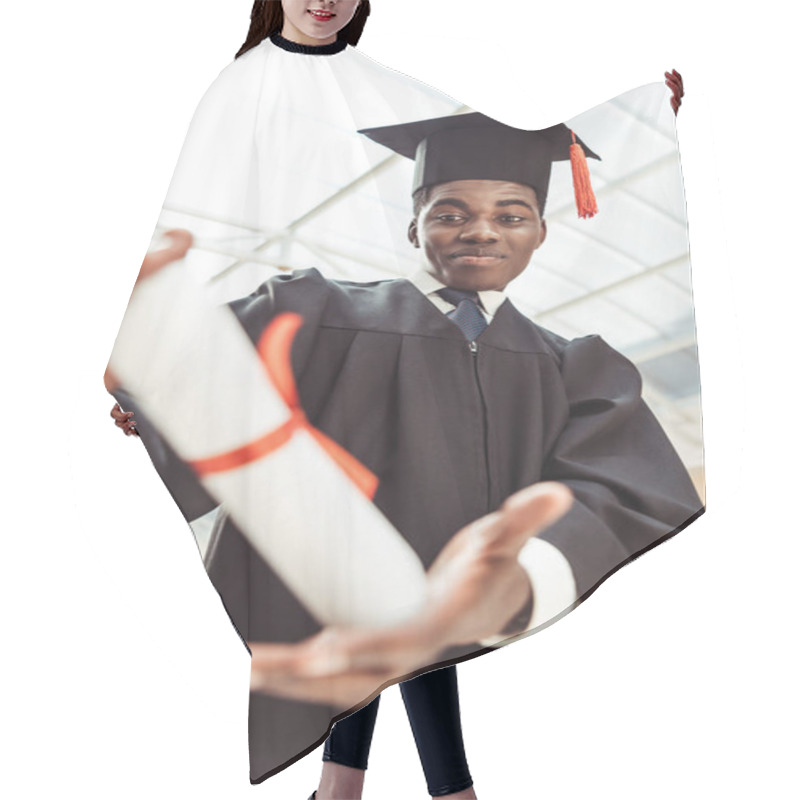 Personality  Graduated Student Hair Cutting Cape