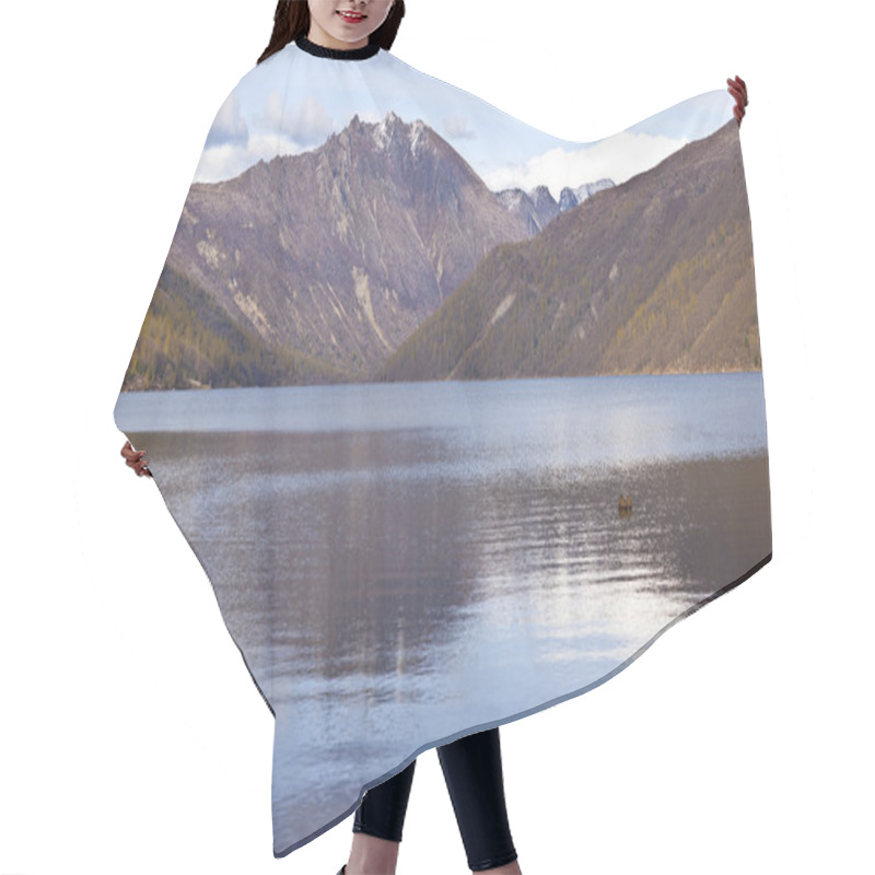 Personality  Mountain Range And Lake Near Mt. St Helen's WA. Hair Cutting Cape