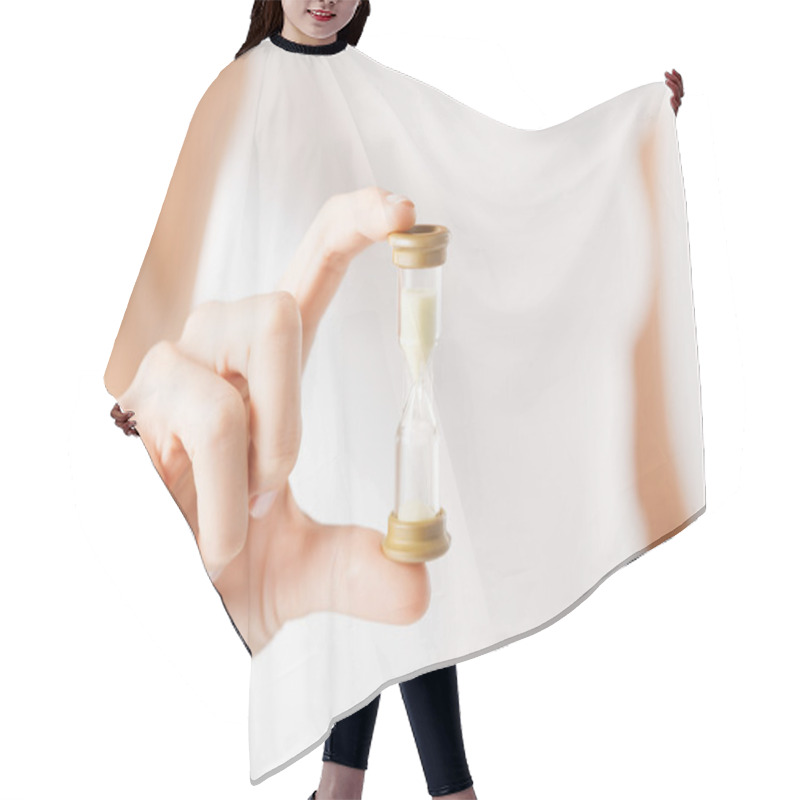 Personality  Woman With Hourglass Hair Cutting Cape