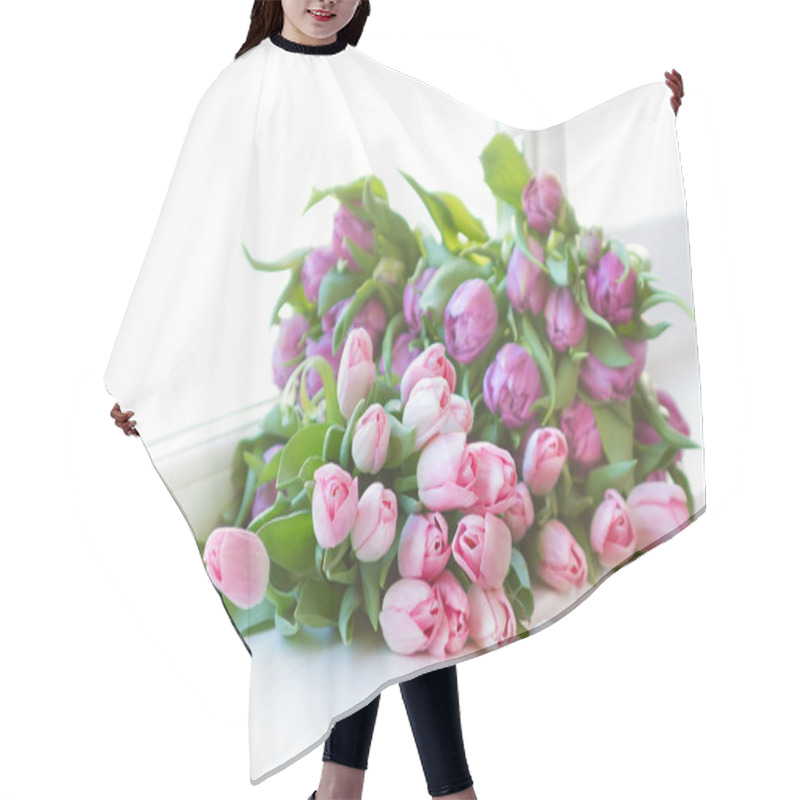 Personality  Tulips Bouquet Lying On Windowsill Hair Cutting Cape