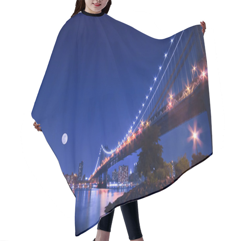 Personality  Manhattan Bridge Hair Cutting Cape