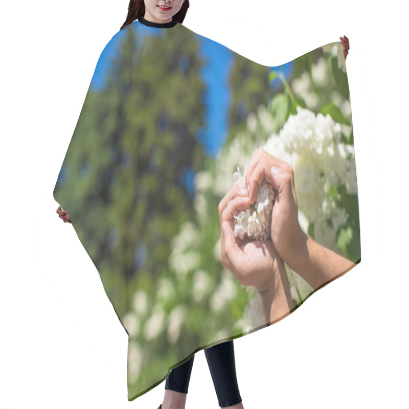 Personality  Close-up Of Flower Heart In Male Hands Hair Cutting Cape