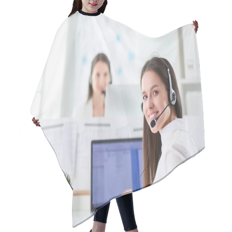 Personality  Smiling Businesswoman Or Helpline Operator With Headset And Computer At Office Hair Cutting Cape