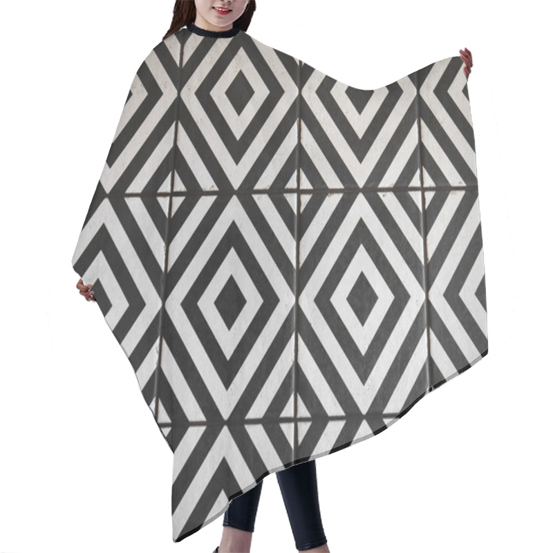 Personality  Black And White Plate In A Geometric Pattern With Rhombuses On The Floor, Minimalist Design. Hair Cutting Cape