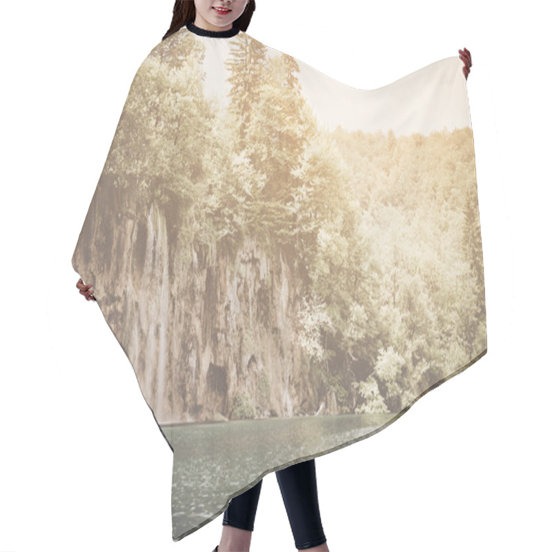 Personality  Retro Waterfall With Sunlight Hair Cutting Cape