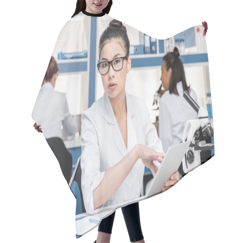 Personality  Scientist Working In Chemical Lab     Hair Cutting Cape