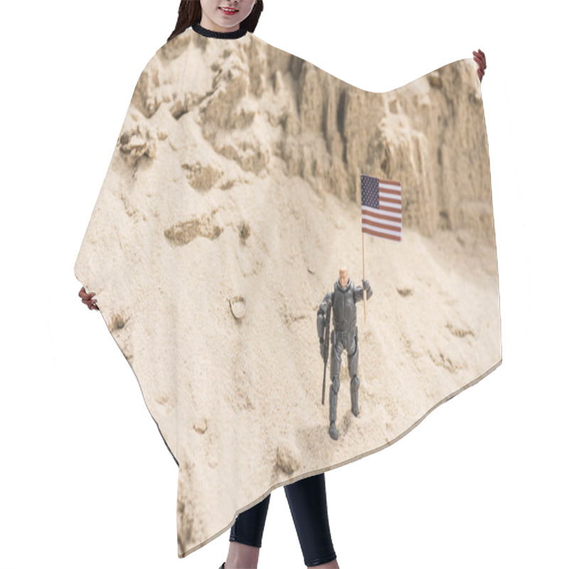 Personality  Toy Armed Soldier Standing On Sand And Holding American Flag Hair Cutting Cape