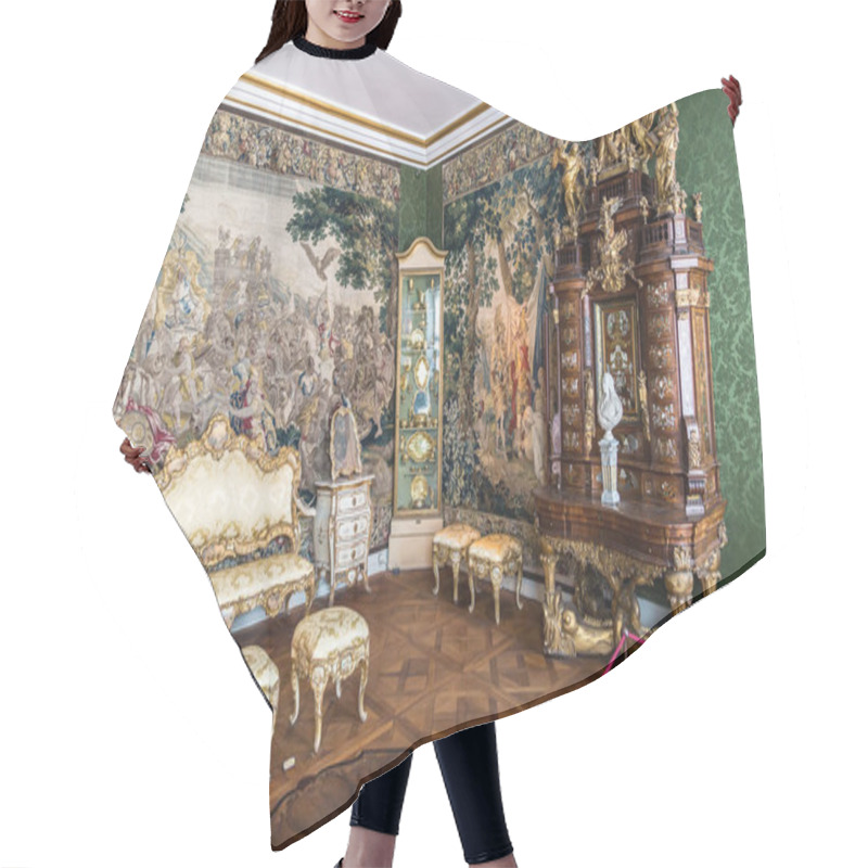 Personality  Rosenborg Castle in Copenhagen hair cutting cape