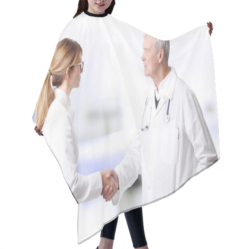 Personality  Medical Teamshaking Hands Hair Cutting Cape