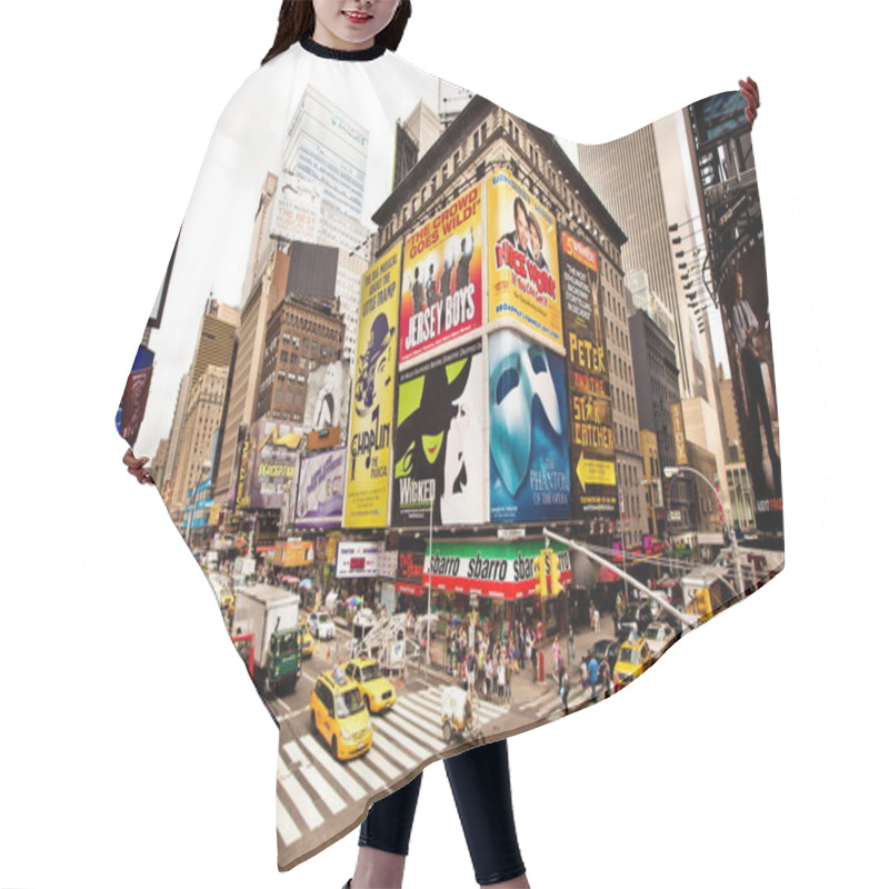 Personality  Times Square Featured With Broadway Theaters Hair Cutting Cape