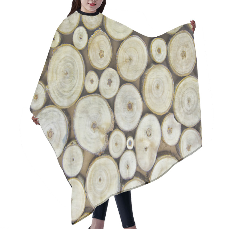 Personality  Wooden Circles Hair Cutting Cape