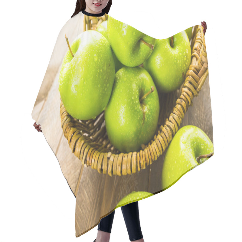 Personality  Organic Granny Smith Apples Hair Cutting Cape