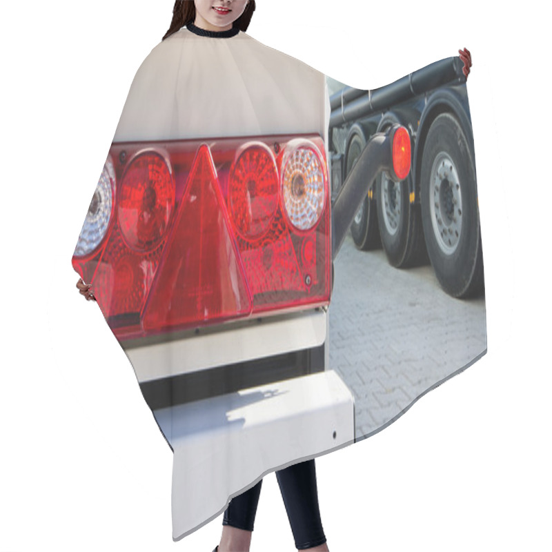 Personality  Tail Lights Hair Cutting Cape