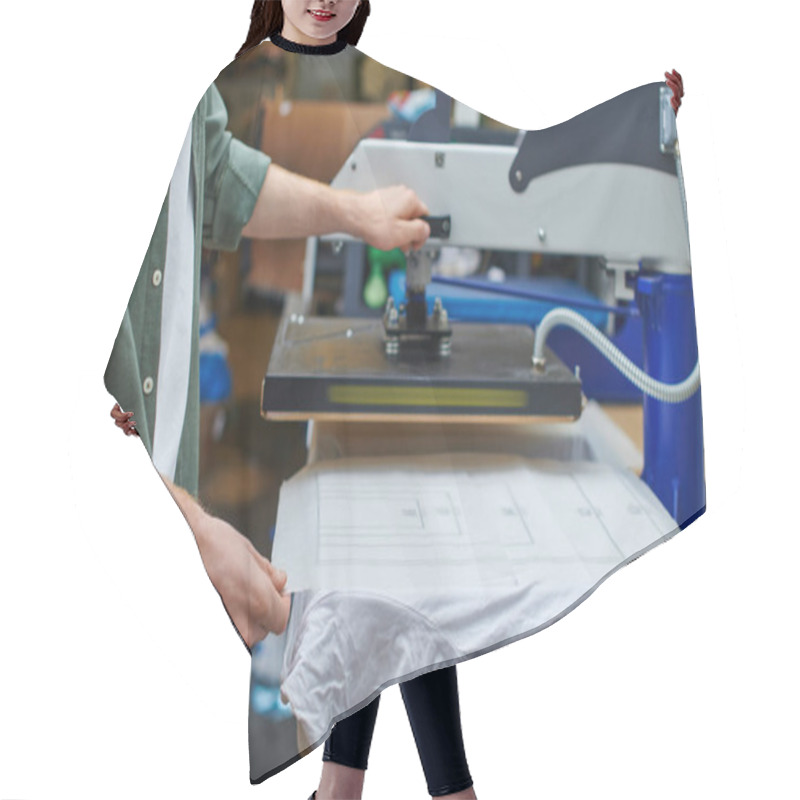 Personality  Cropped View Of Craftsman Holding Layer On T-shirt And Working With Screen Printing Machine In Blurred Workshop, Customer-focused Small Business Concept Hair Cutting Cape