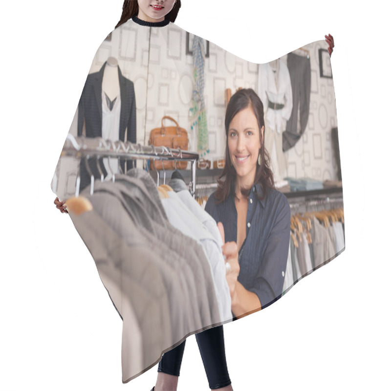 Personality  Smiling Woman Choosing Shirt In Clothing Store Hair Cutting Cape