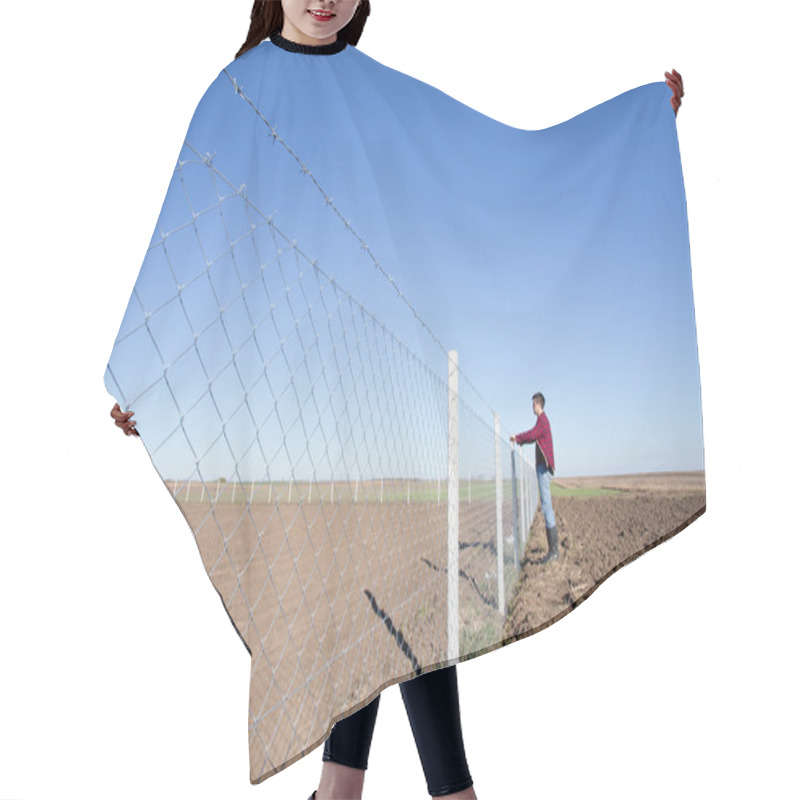 Personality  Man Holding Barbed Wire Fence Hair Cutting Cape