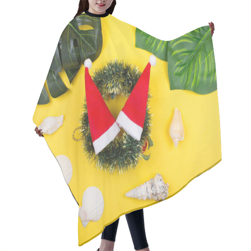 Personality  Santa Hats On A Christmas Wreath, Tropical Leaves And Seashells Hair Cutting Cape