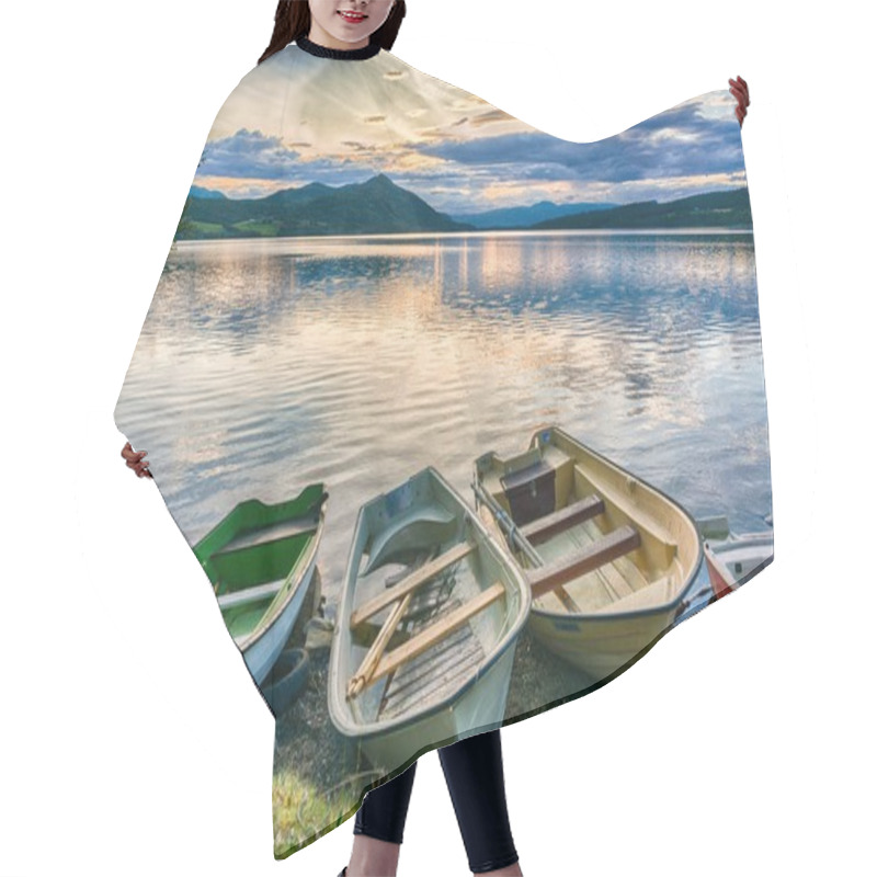 Personality  Romantic Lake Landscape In Europe Hair Cutting Cape