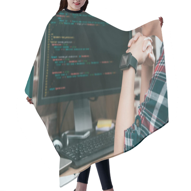 Personality  Closeup Photo Of Beauty Elegant Computer Engineer Hair Cutting Cape