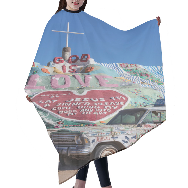 Personality  Salvation Mountain And Art Car Hair Cutting Cape