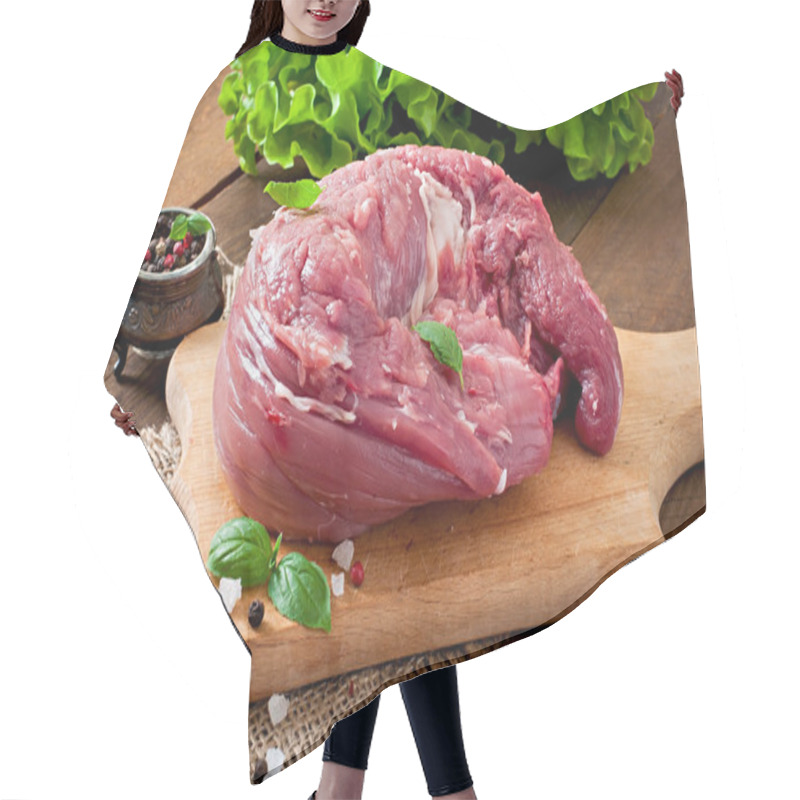 Personality  Raw Pork Tenderloin Hair Cutting Cape