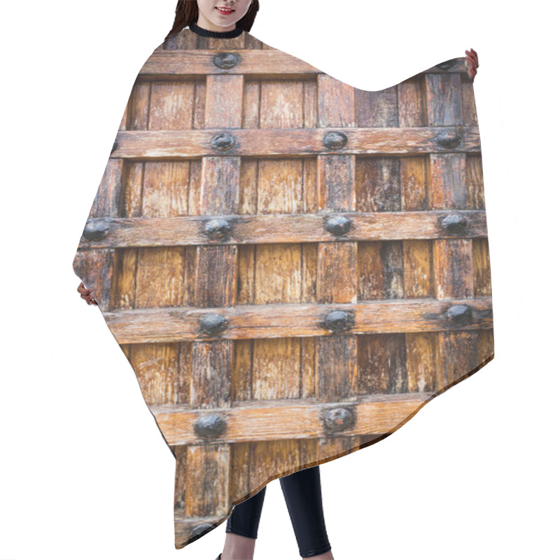 Personality  Castle Door Hair Cutting Cape