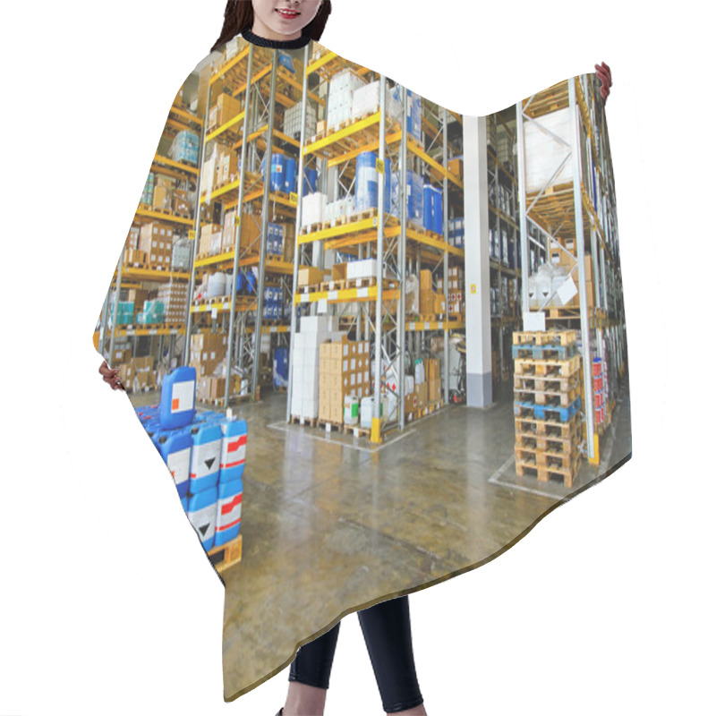 Personality  The Image With Chemical Warehouse Hair Cutting Cape