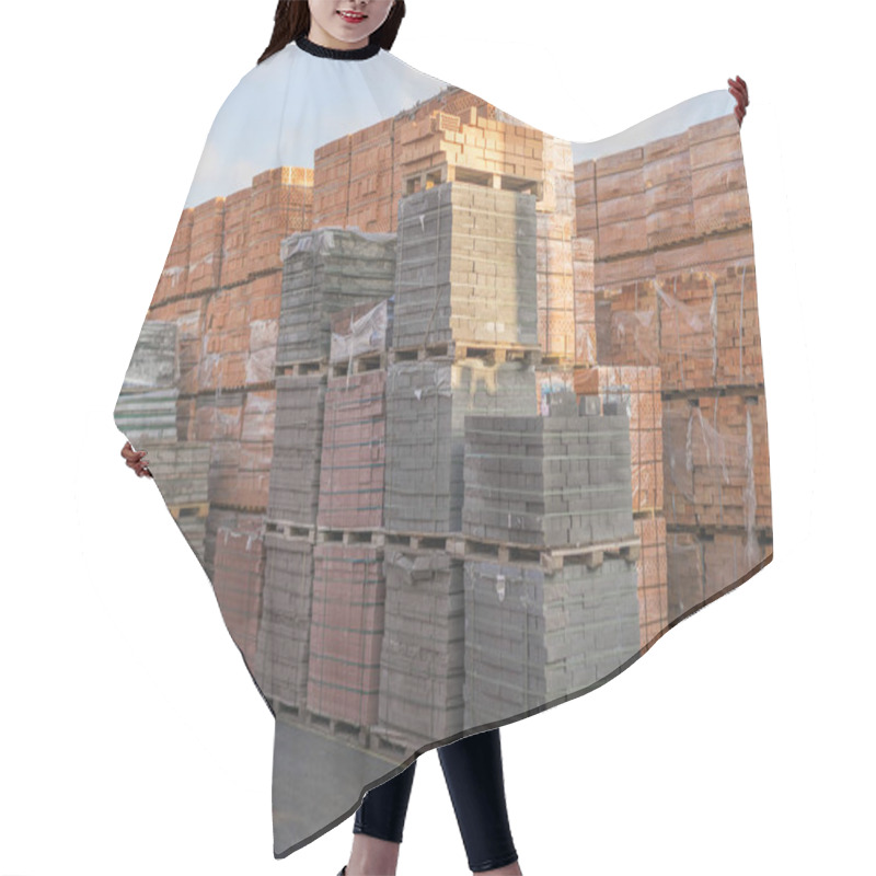 Personality  Pallets With Bricks In The Building Store Hair Cutting Cape