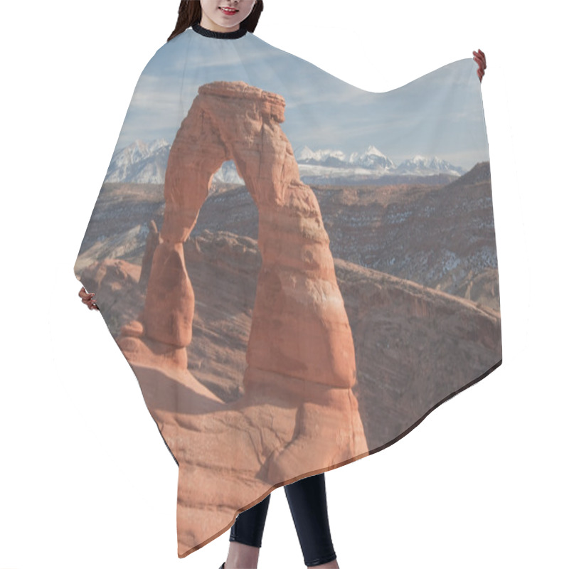 Personality  Delicate Arch Rock Formation Hair Cutting Cape