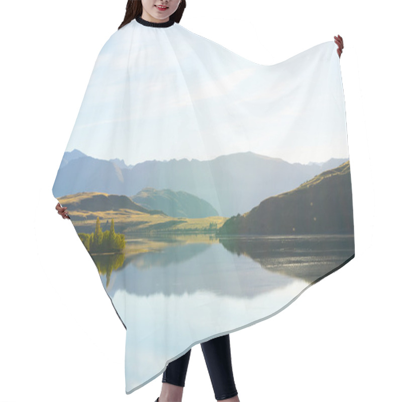 Personality  New Zealand Alps And Lake Hair Cutting Cape