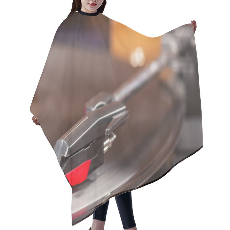 Personality  Playing Vinyl Player Hair Cutting Cape