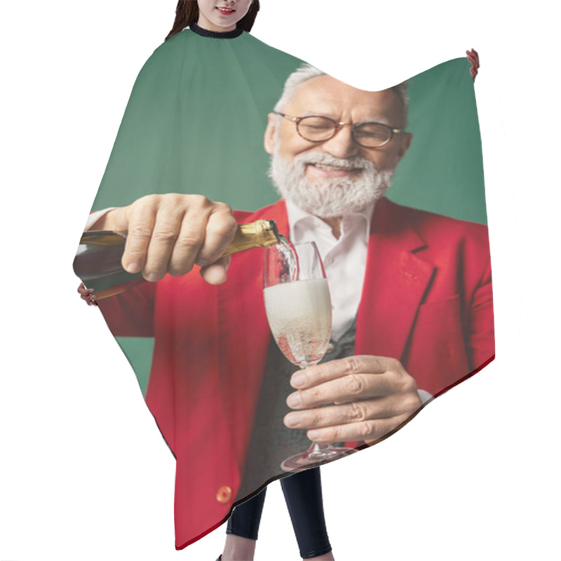 Personality  Cheerful Elegant Santa Claus Pouring Champagne Into Flute Glass And Smiling Happily, Winter Concept Hair Cutting Cape