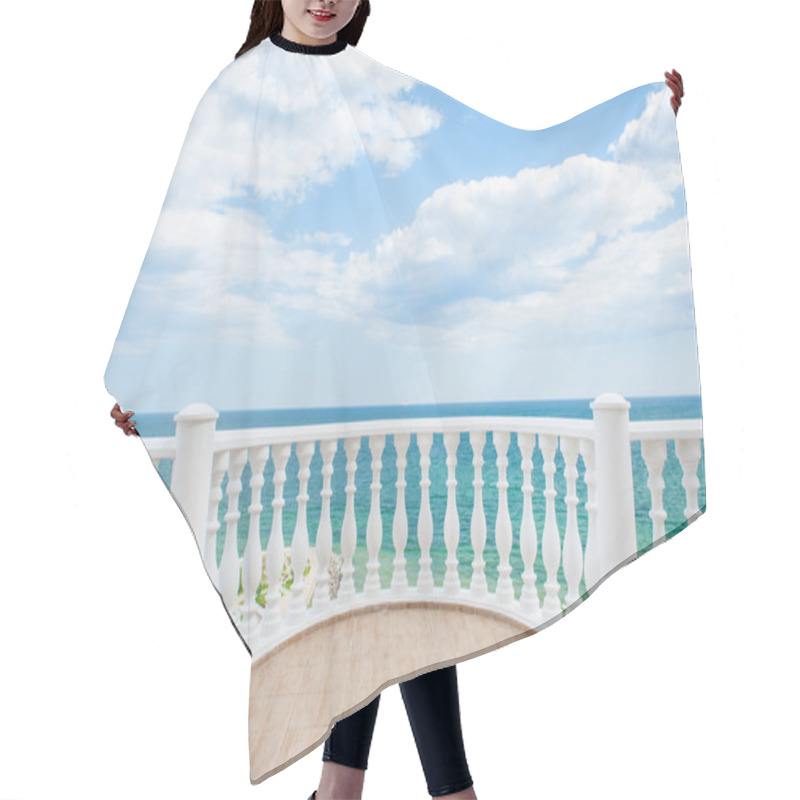 Personality  Balcony View On The Sea Shore Hair Cutting Cape