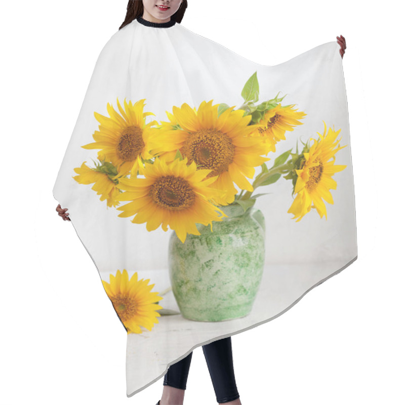 Personality  Bouquet Of Sunflowers Hair Cutting Cape