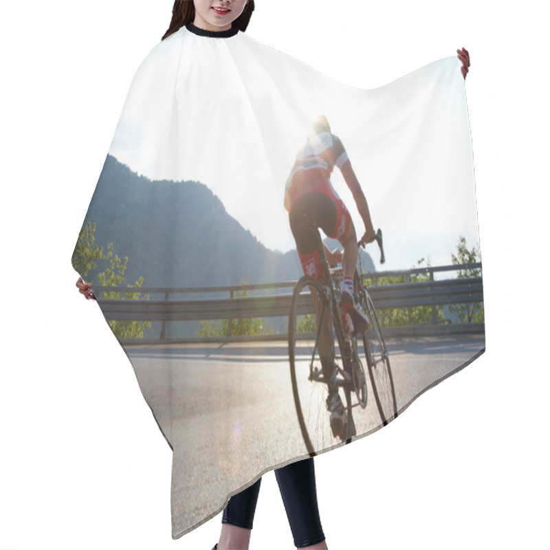 Personality  Mountain Road Cyclist Hair Cutting Cape