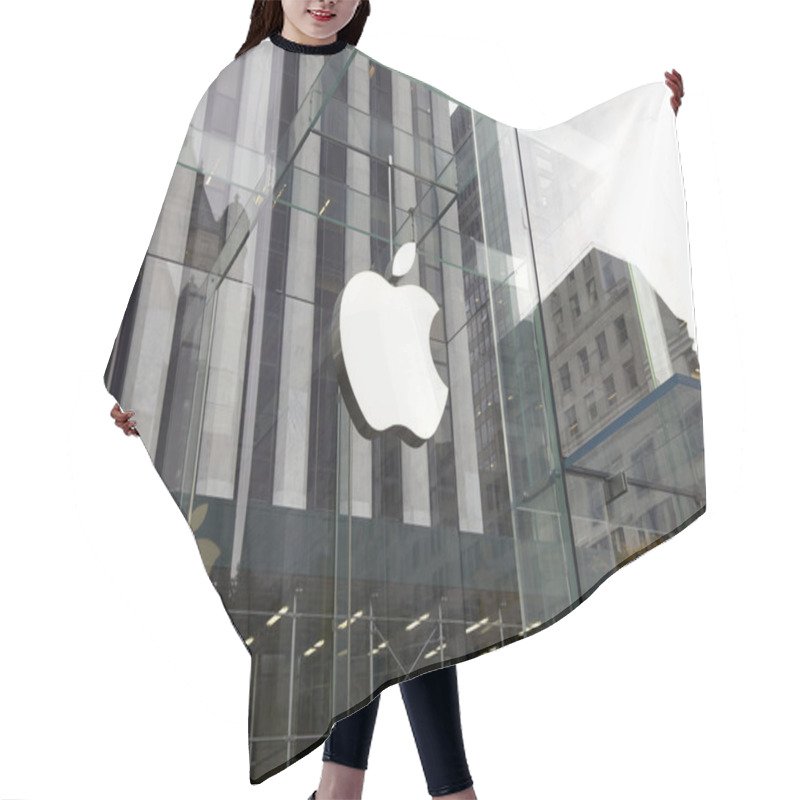 Personality  Apple Store Hair Cutting Cape