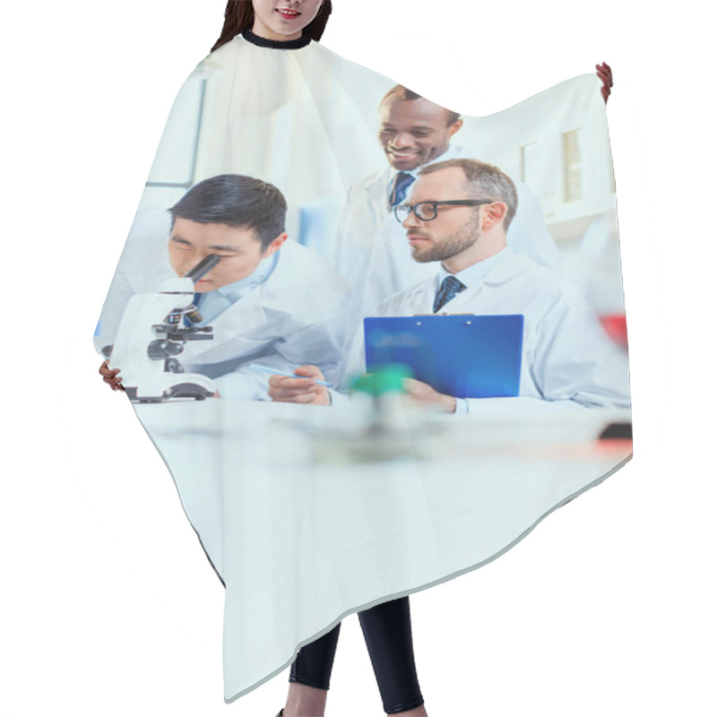 Personality  Doctors Working At Testing Laboratory Hair Cutting Cape