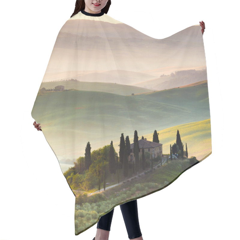 Personality  The Tuscan Landscape Hair Cutting Cape