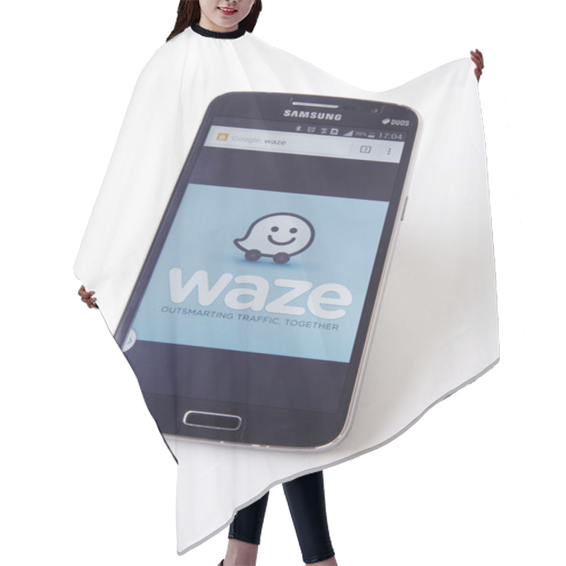 Personality  Phone With Runnig Application Hair Cutting Cape