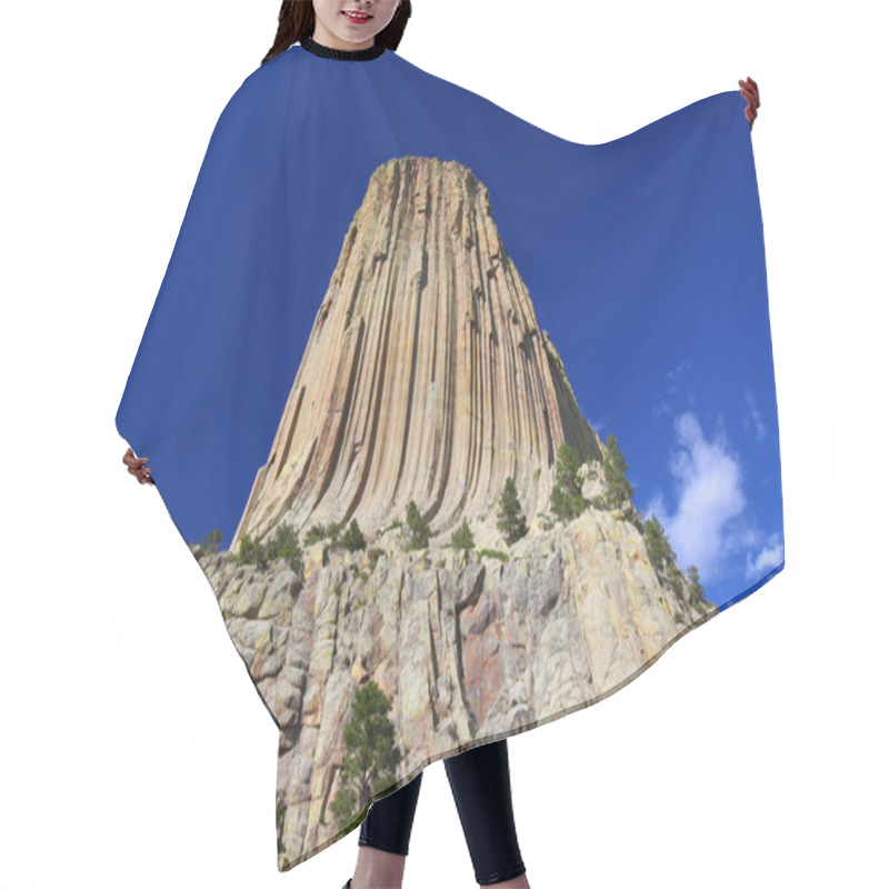 Personality  Devils Tower In Wyoming Hair Cutting Cape