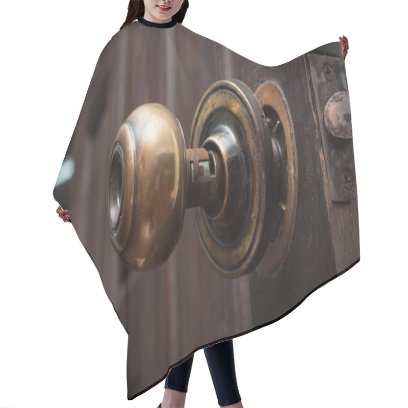 Personality  Broken Door Knob Hair Cutting Cape