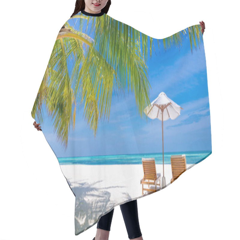 Personality  Perfect Beach. Idyllic Tropical Beach Landscape For Background Or Wallpaper. Design Of Summer Vacation Holiday Concept. Sunny Paradise Shore, Coast With Two Beach Chairs Or Beds. Leisure Carefree Hair Cutting Cape