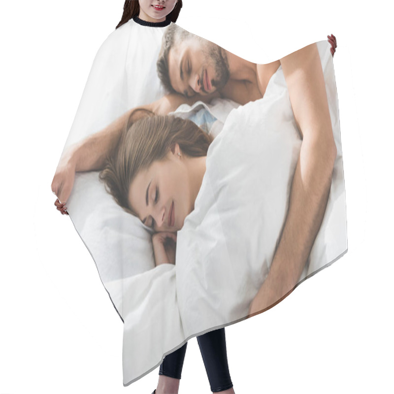 Personality  Young Couple Sleeping Together While Man Embracing Girlfriend Hair Cutting Cape