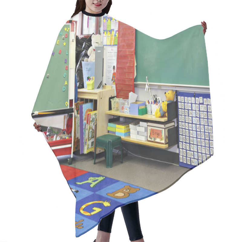 Personality  Kindergarten Classroom Hair Cutting Cape