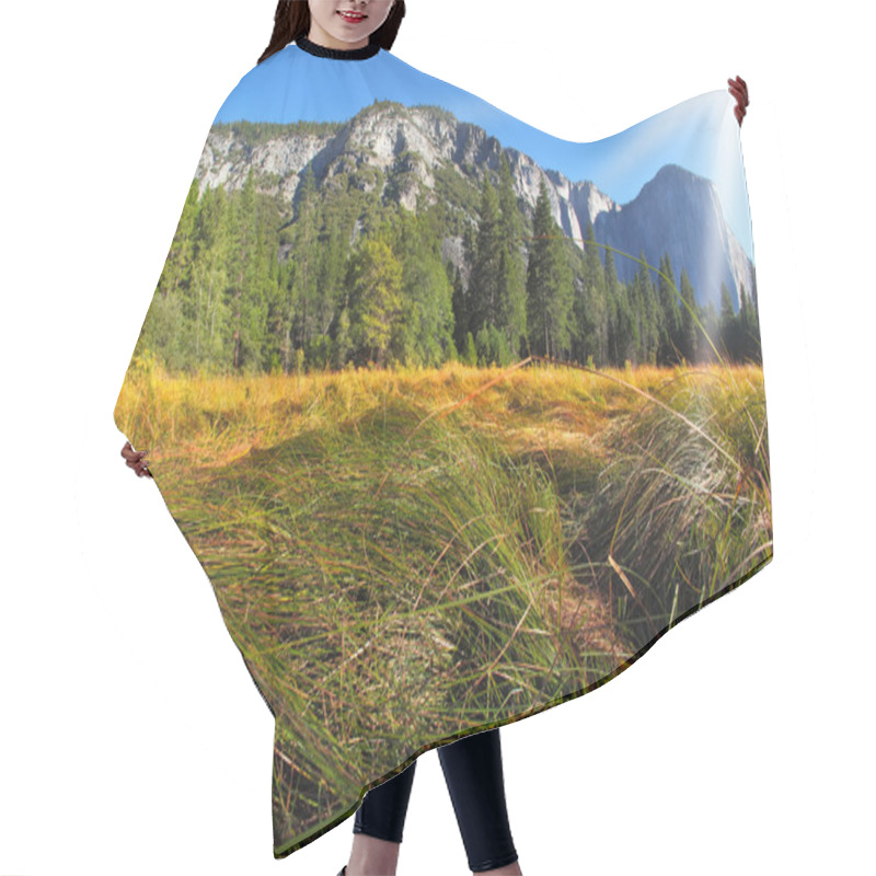 Personality  Sunrise, Autumn Hair Cutting Cape