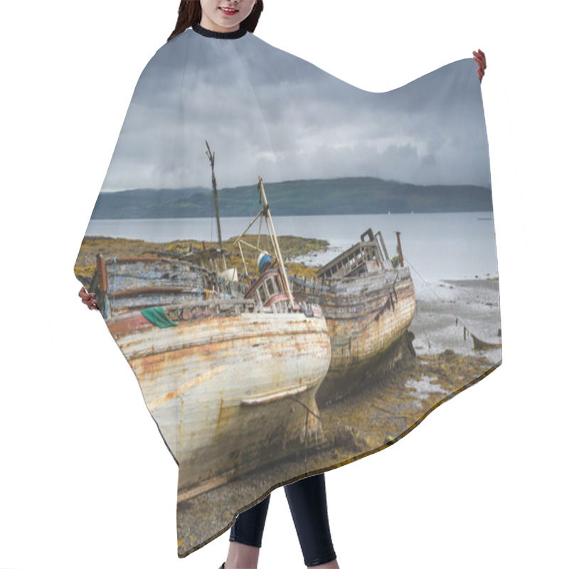 Personality  Boats Of Salen Hair Cutting Cape